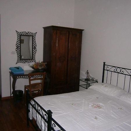 Hotel Lucky House à Rome Extérieur photo